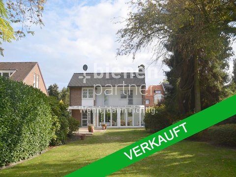 Hausansicht vom Garten